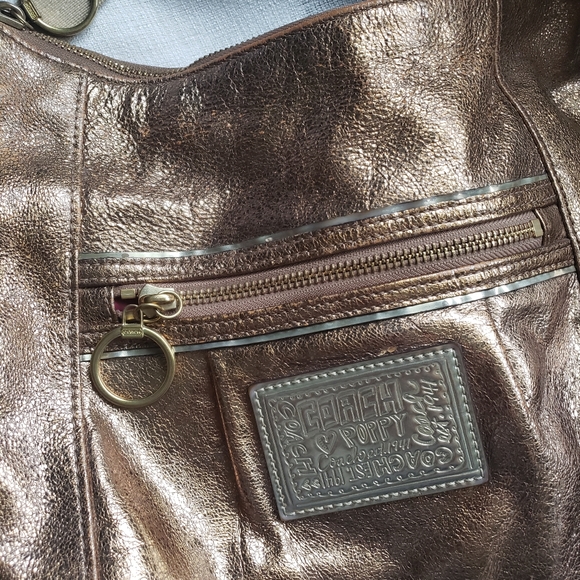 Coach poppy crossbody/hobo bag gold - Picture 2 of 10